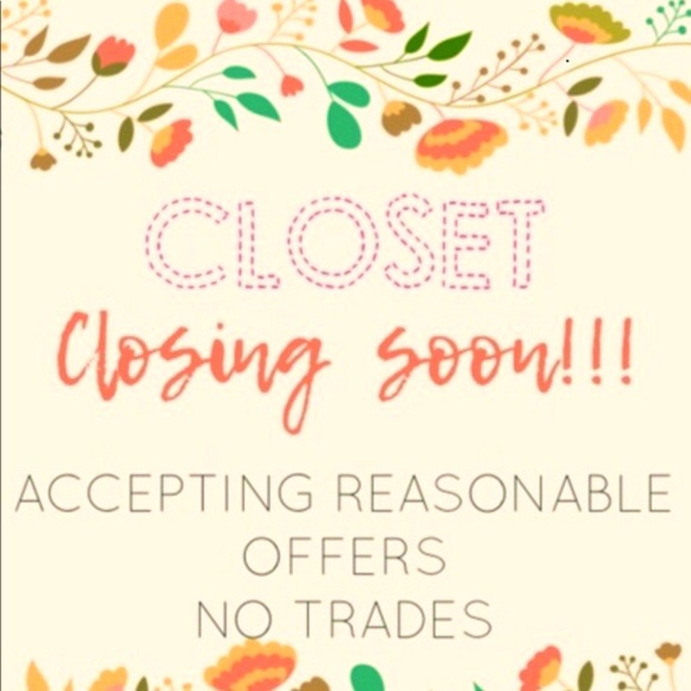 Closet closing soon, bundle and make an offer! :)